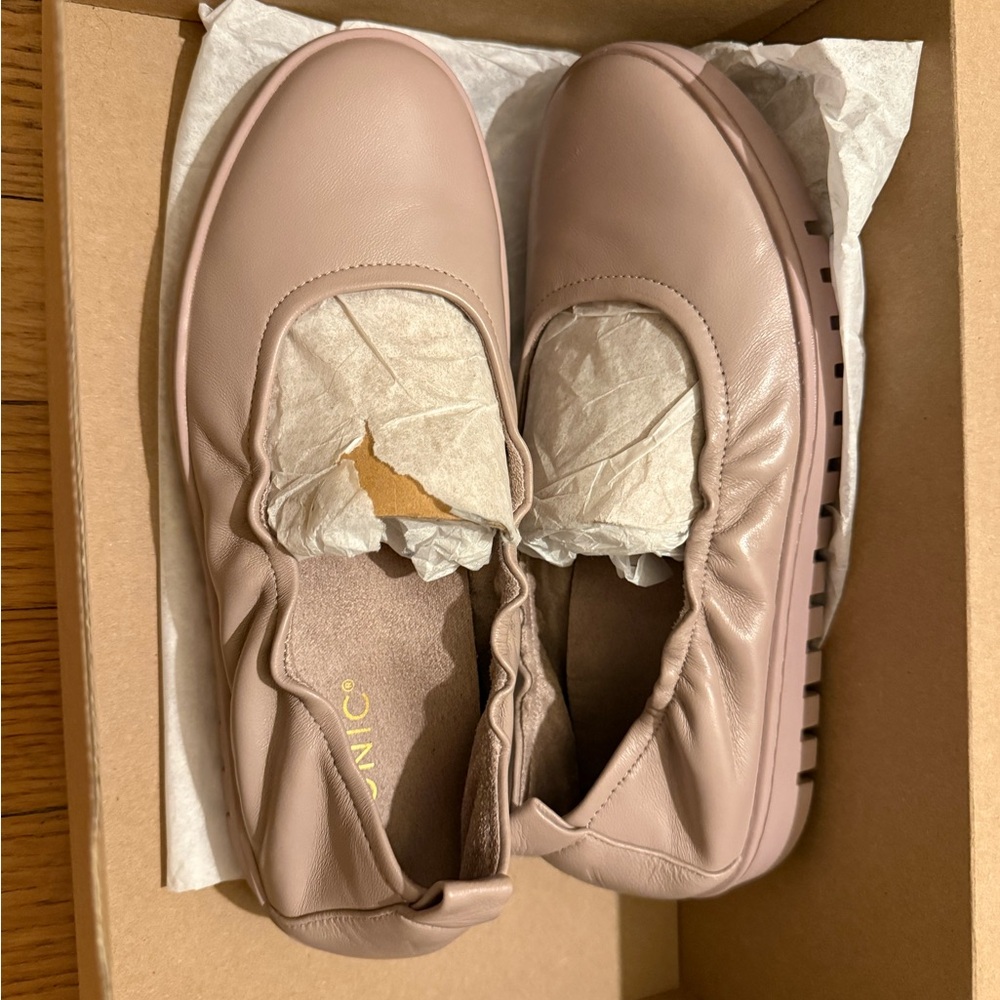 Vionic Women's Blush Loafers